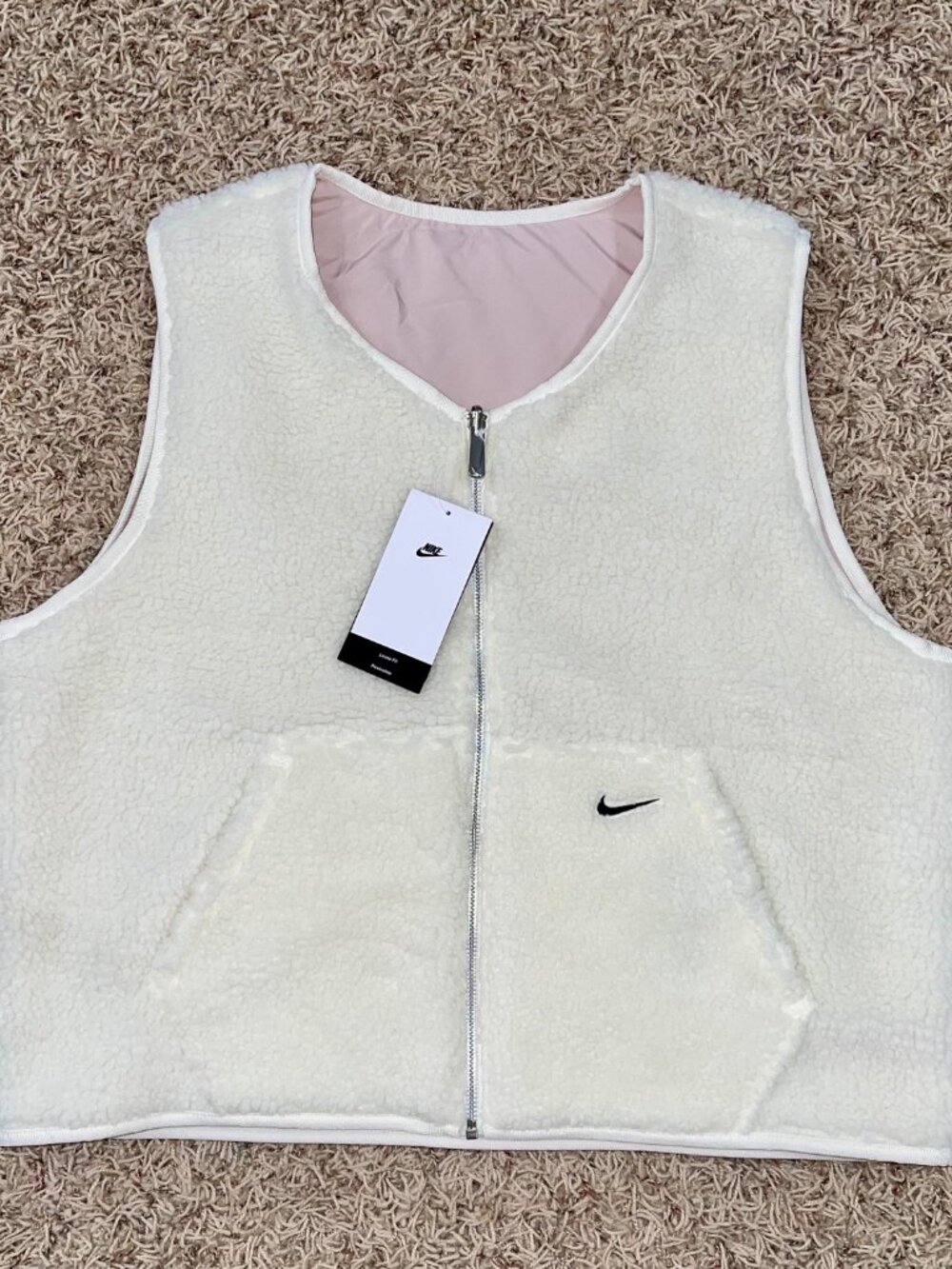 Nike Women's Sportswear High-Pile Fleece Vest Reversible Ivory Pink, Size Medium